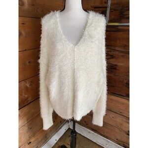 Free People Serendipity Sweater Women’s S/P Cozy Oversized Furry White V-Neck